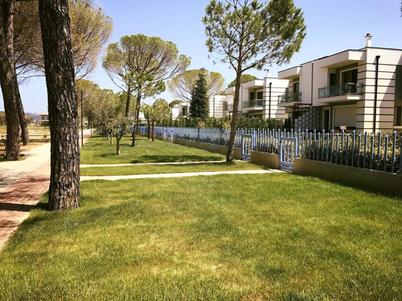 Villa Eden 111, Perla Resort, Bay Of Lalzi Durrës Eksteriør billede